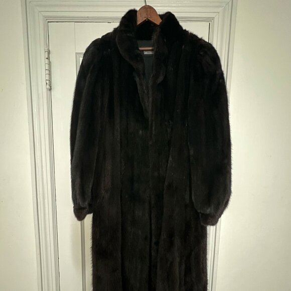 GORGEOUS AUTHENTIC MINK FUR FULL LENGTH MINK COAT Size LARGE IN BROWN - Picture 1 of 8